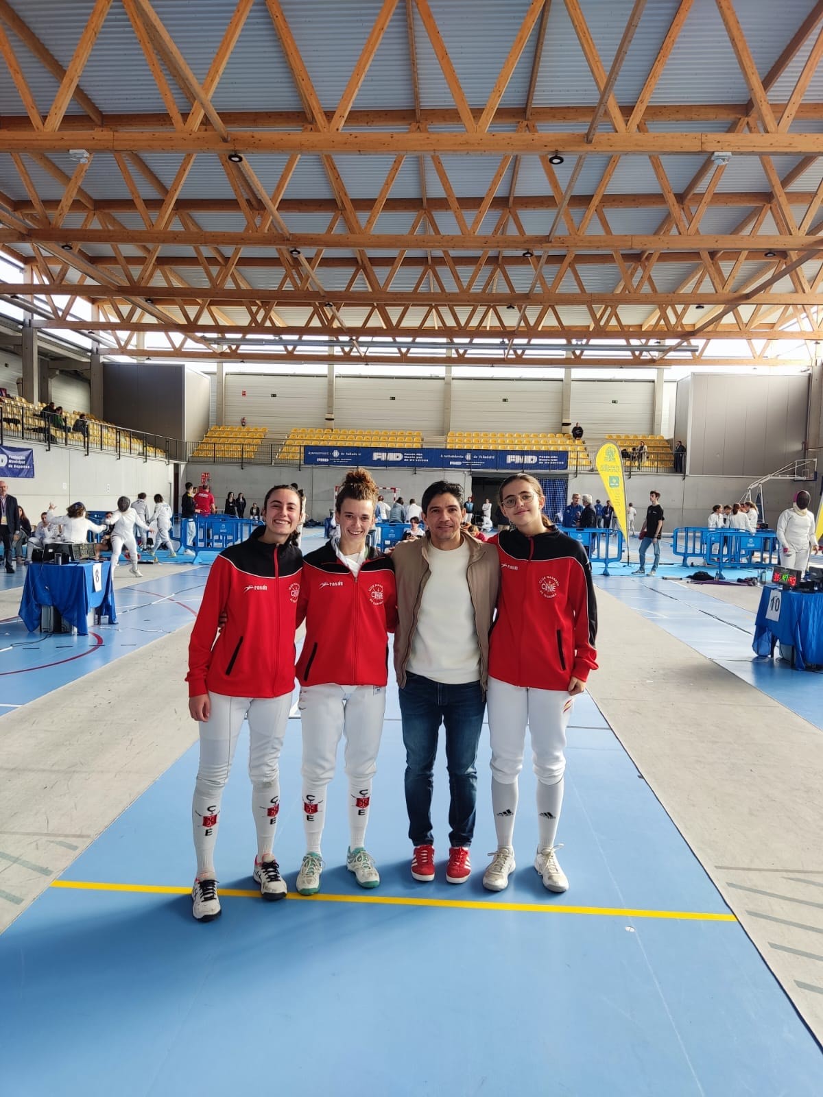 Valladolid alberg&oacute; la primera prueba del ranking nacional absoluto de espada femenina y la Liga Nacional por Equipos